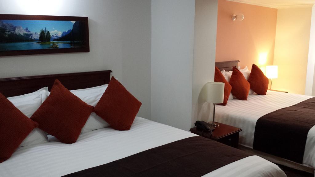 Blu Inn Hotel Богота Экстерьер фото