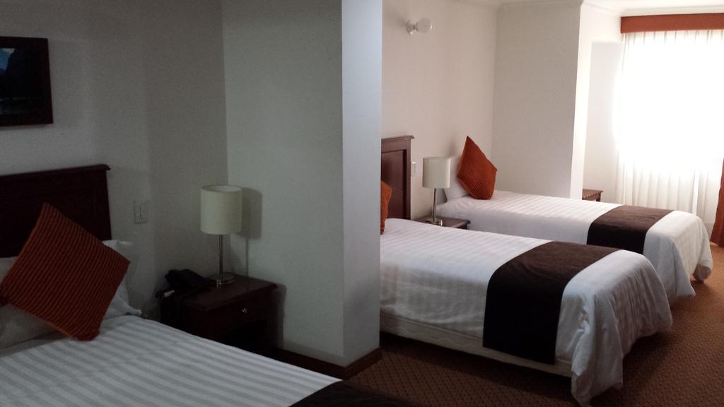 Blu Inn Hotel Богота Экстерьер фото
