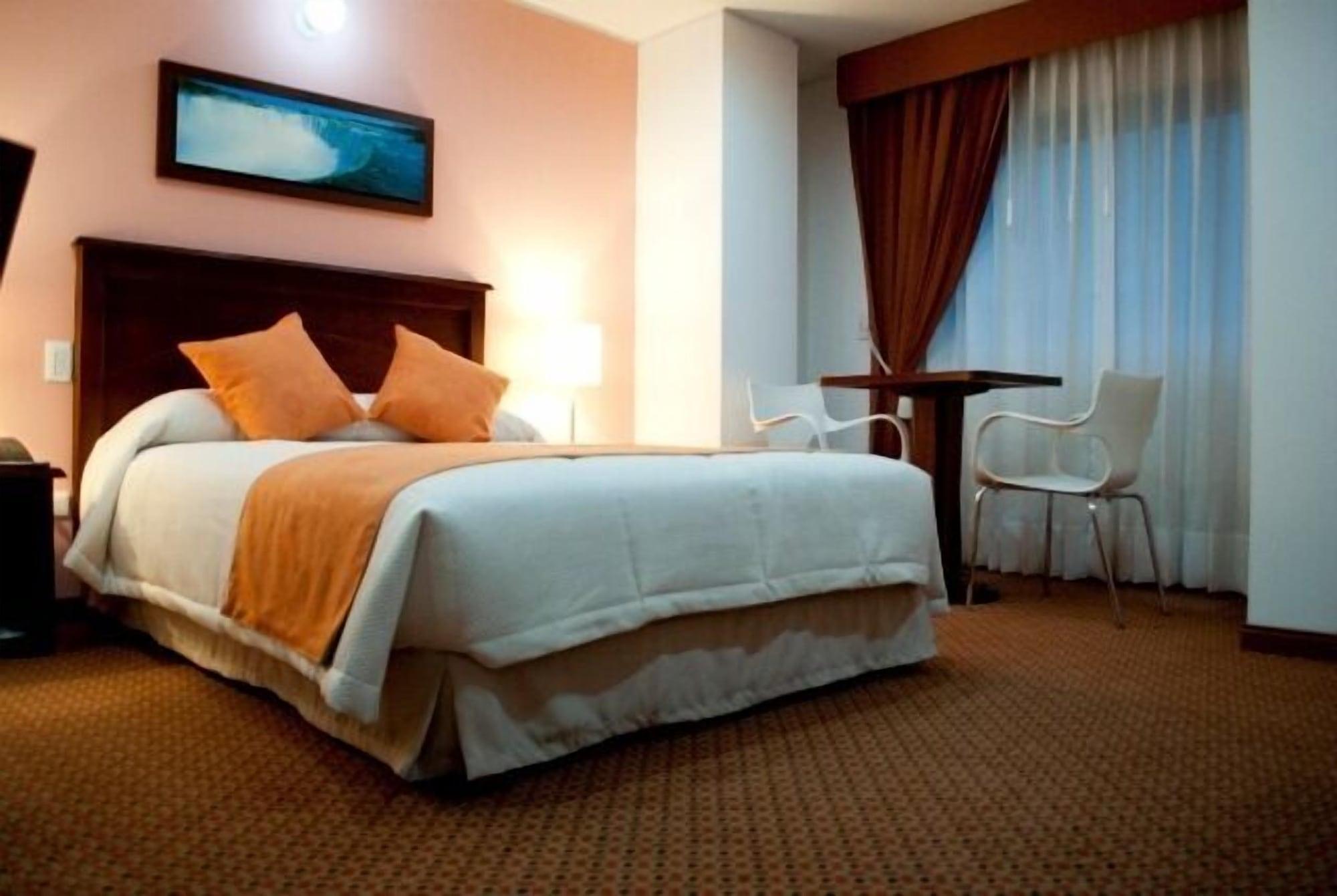 Blu Inn Hotel Богота Экстерьер фото