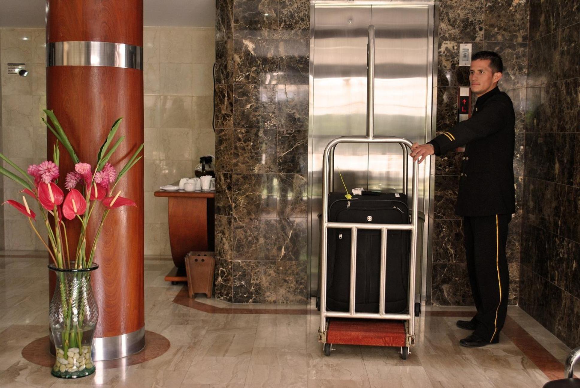 Blu Inn Hotel Богота Экстерьер фото